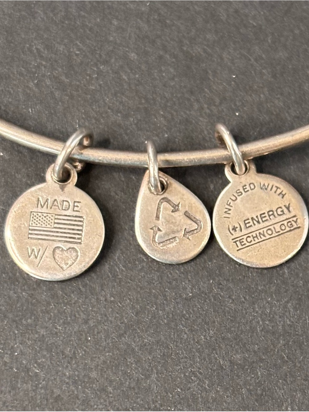 Alex & Ani Silver " Starfish " Beach Charm Bangle Bracelet Metal - Picture 3 of 7